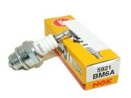 СВЕЩ NGK ЗА  MTD M14X1.25/9.5/19MM 3021-N2-0110 - BM6A